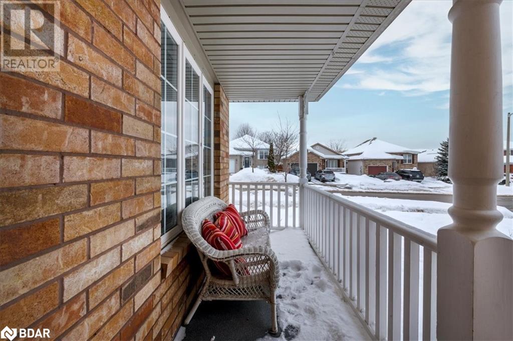 68 Draper Crescent, Barrie, Ontario  L4N 6B1 - Photo 4 - 40698207