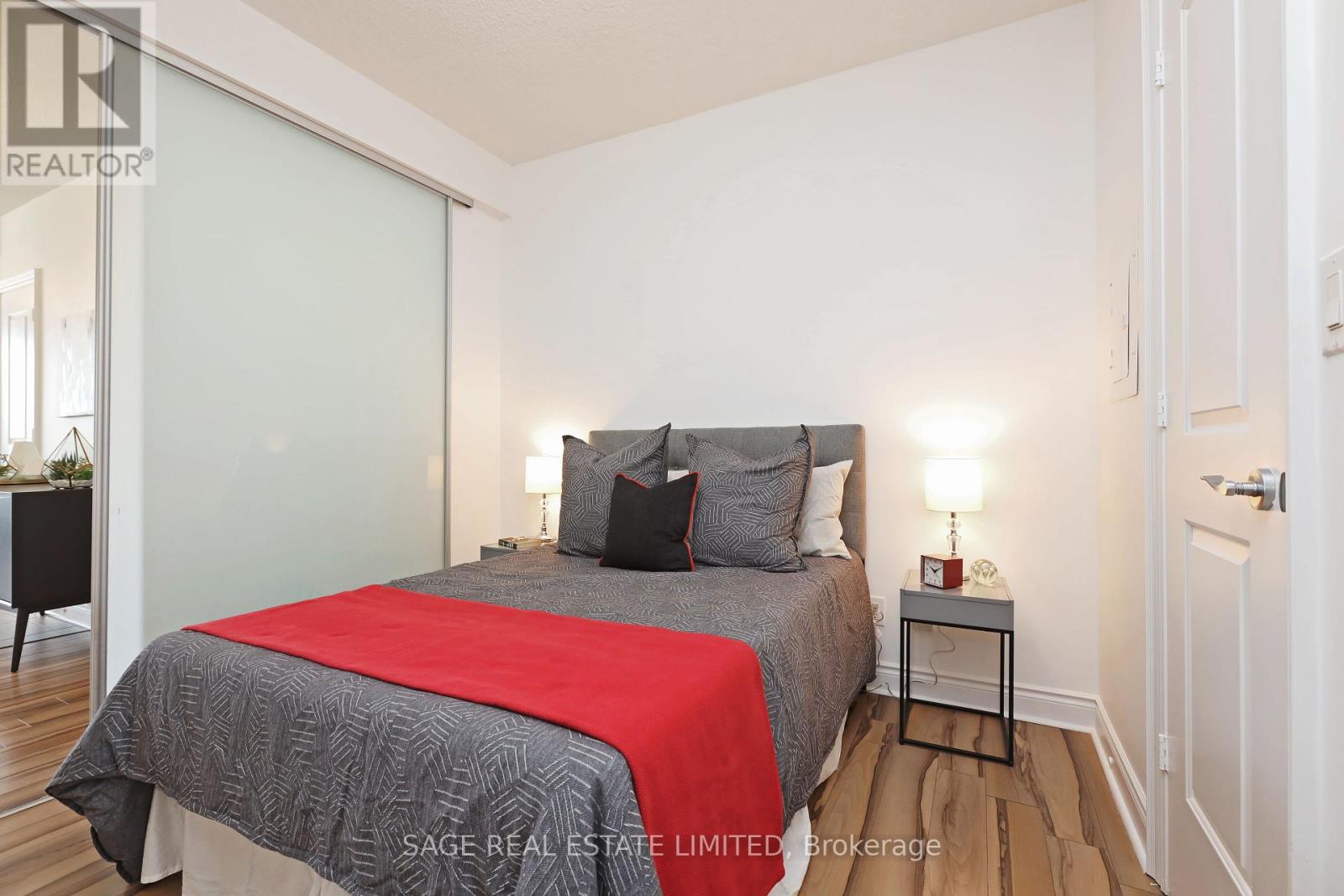 409 - 16 Brookers Lane, Toronto, Ontario  M8V 0A5 - Photo 17 - W11968766