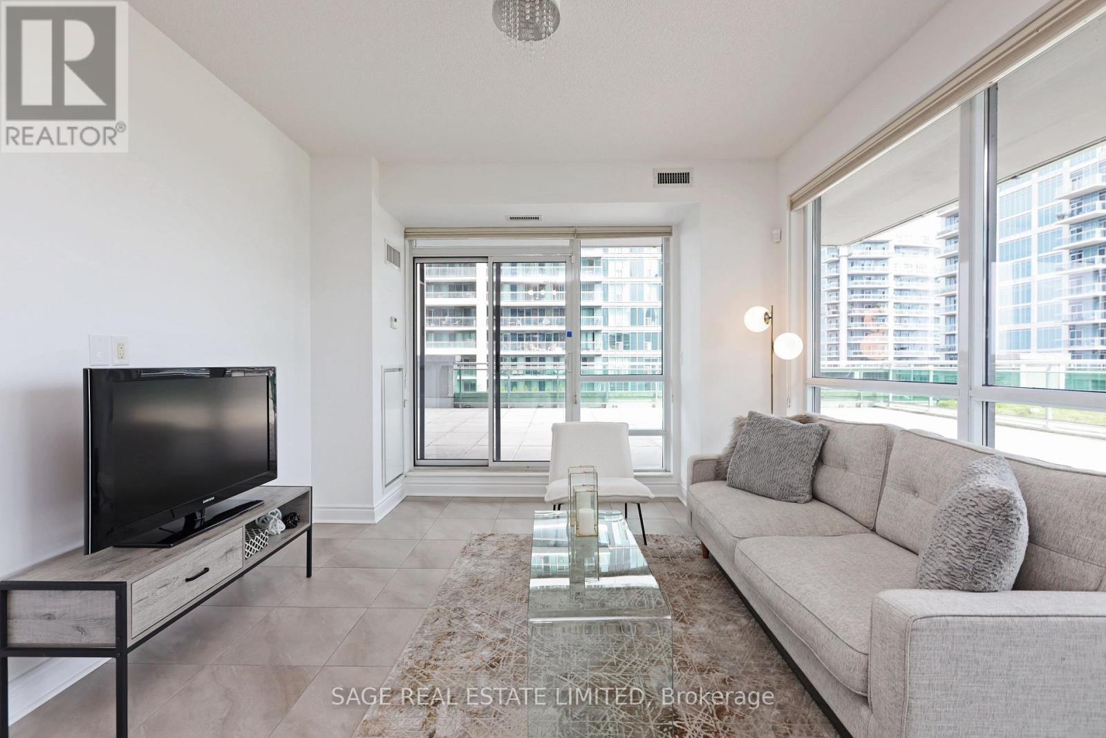 Property at 409 - 16 BROOKERS LANE image 3
