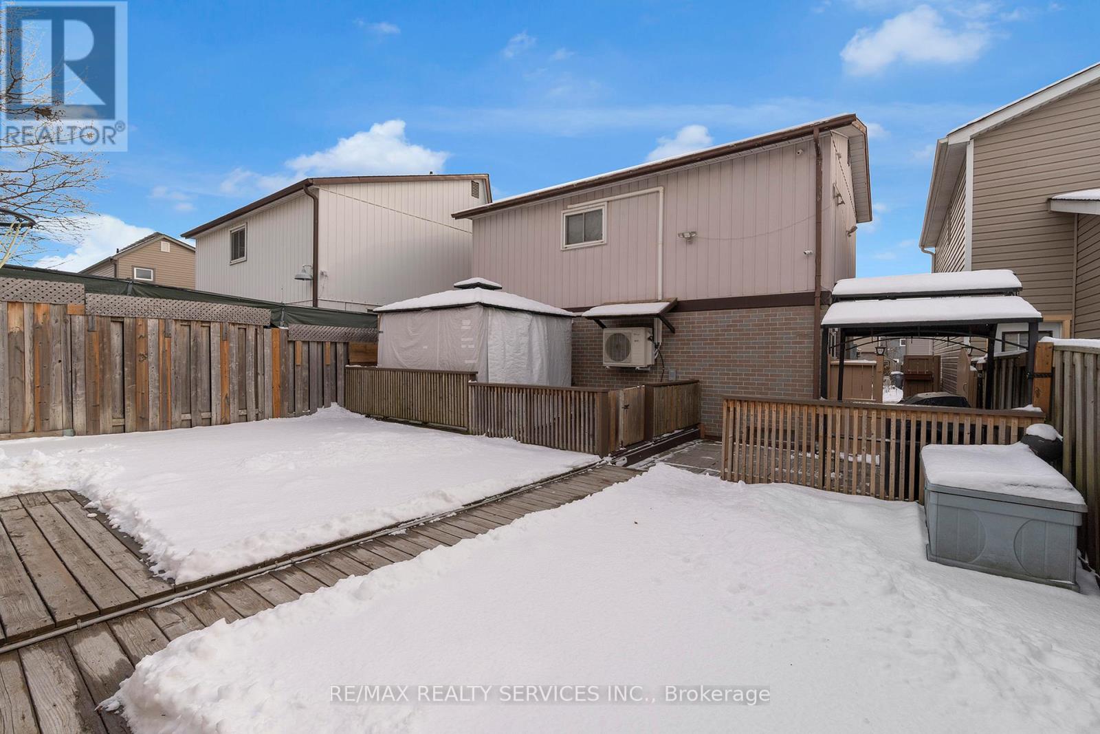 5 Hawkins Court, Brampton, Ontario  L6S 2N7 - Photo 35 - W11968773