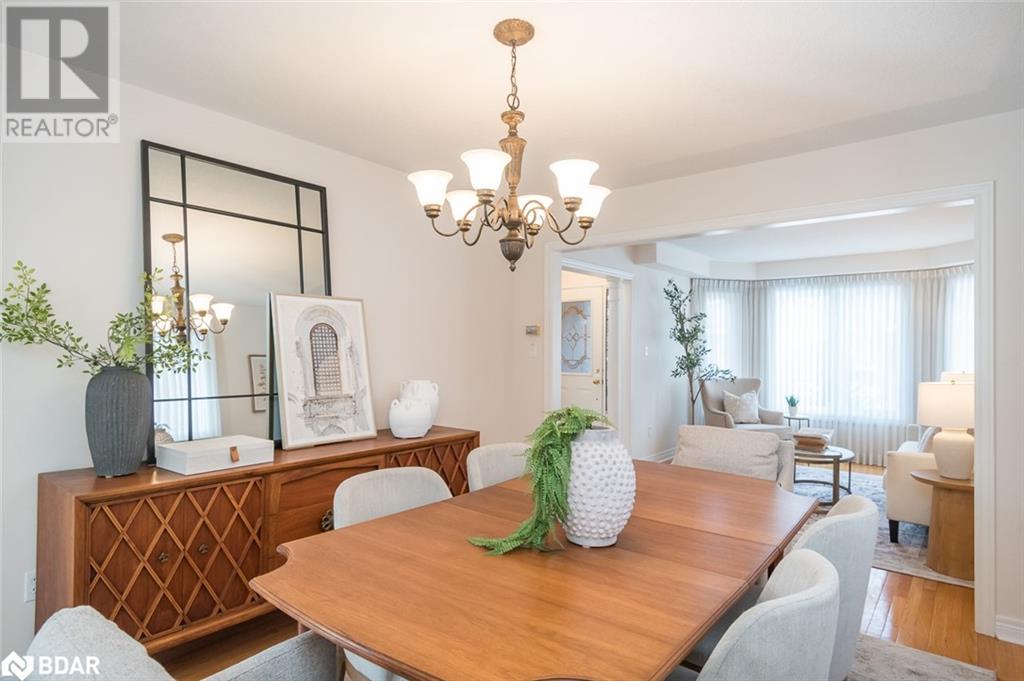 36 Red Maple Lane, Oakville, Ontario  L6H 6C4 - Photo 9 - 40694704