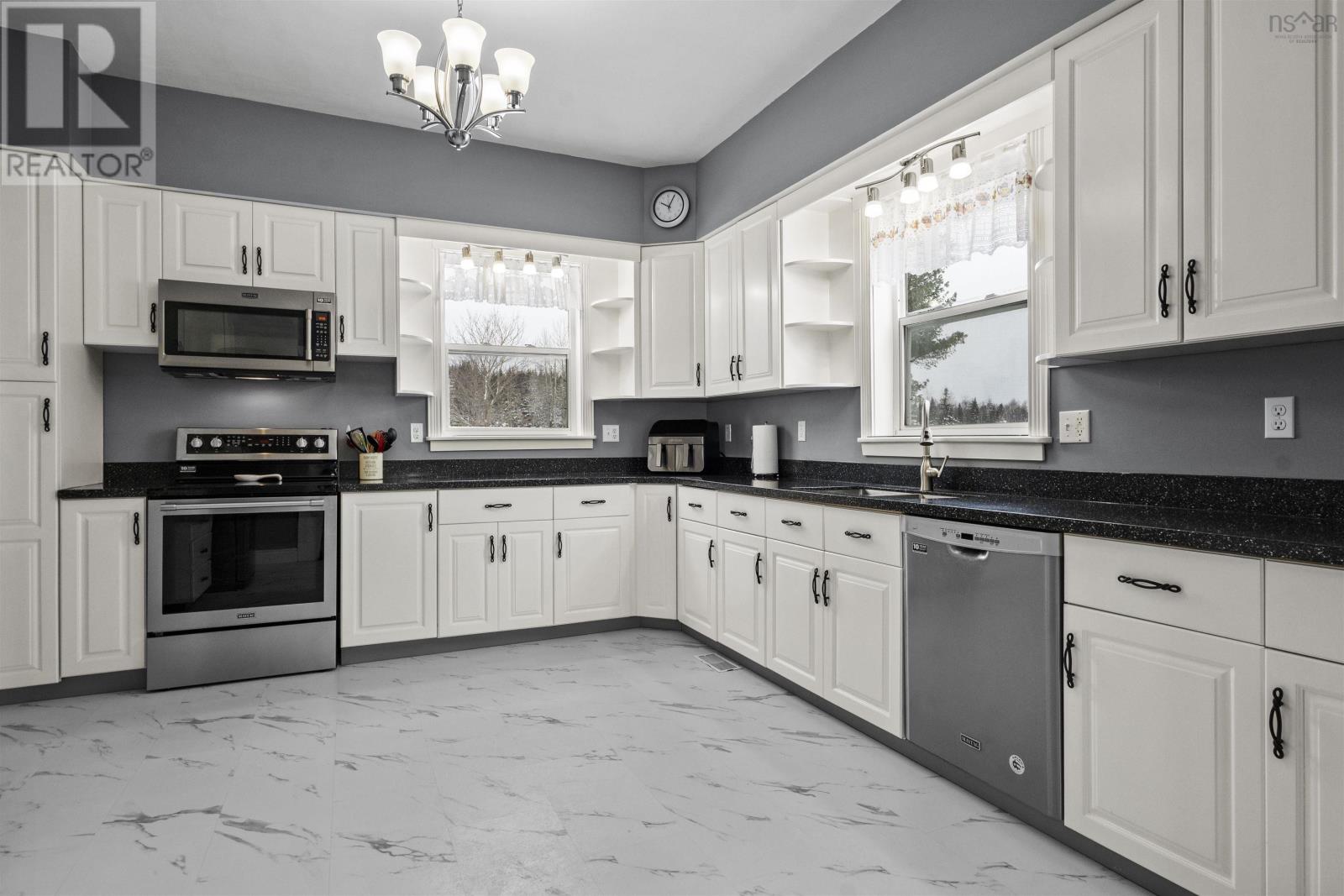 2121 Highway 376, Lyons Brook, Nova Scotia  B0K 1H0 - Photo 12 - 202502707