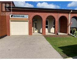 18 ARCHDEACON CLARK Trail, Hamilton, Ontario
