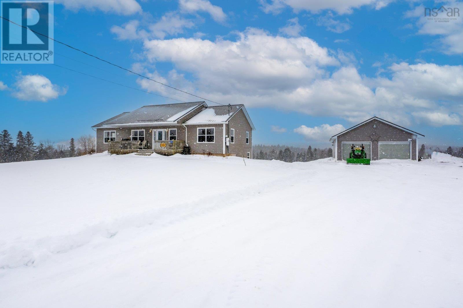 301 Woodville Road, Greenhill, Nova Scotia  B0N 2A0 - Photo 3 - 202502739