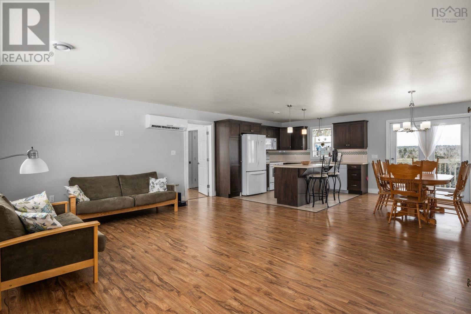 301 Woodville Road, Greenhill, Nova Scotia  B0N 2A0 - Photo 4 - 202502739