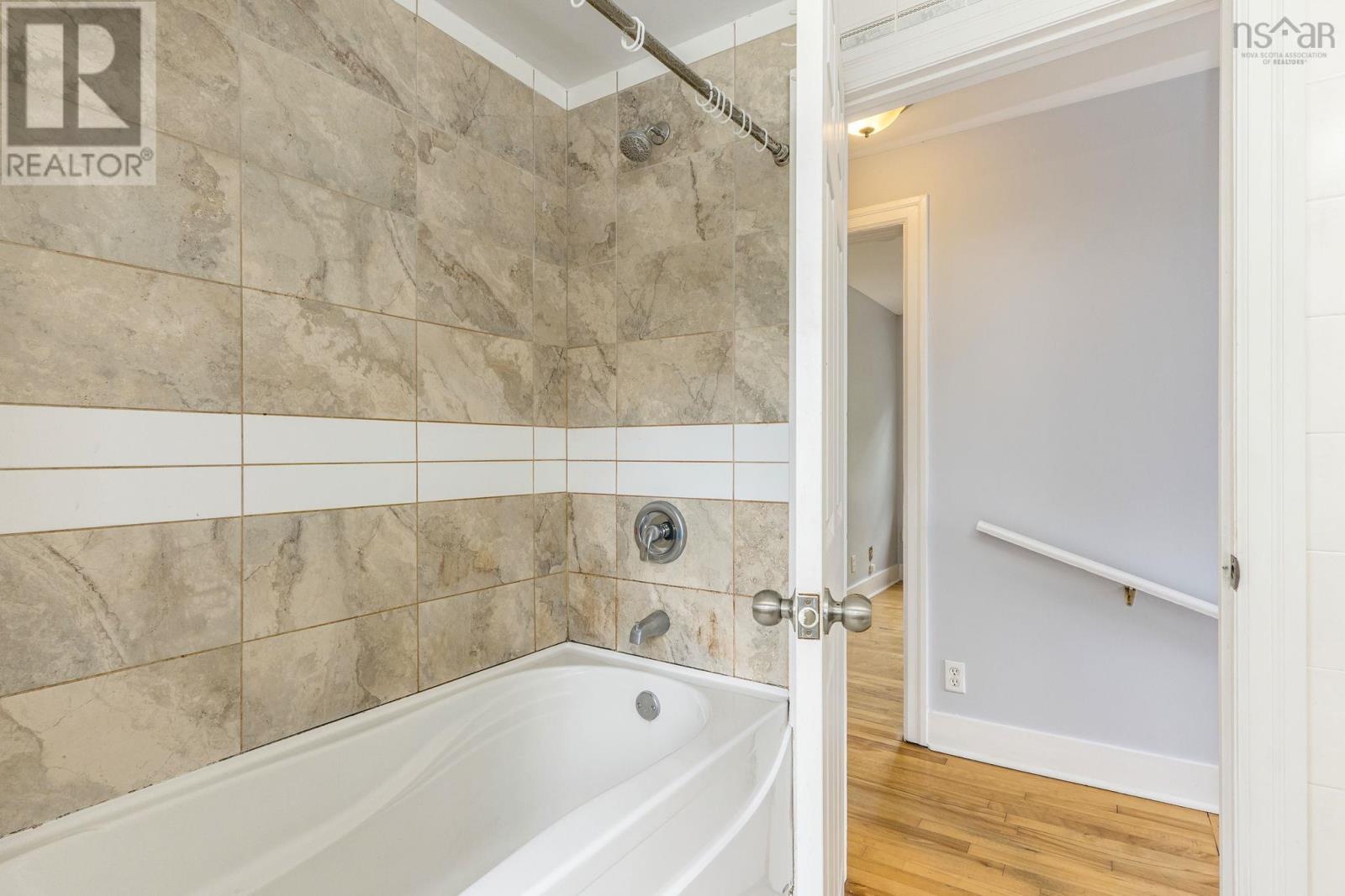 934 Robie Street, Halifax, Nova Scotia  B3H 3C4 - Photo 23 - 202501117