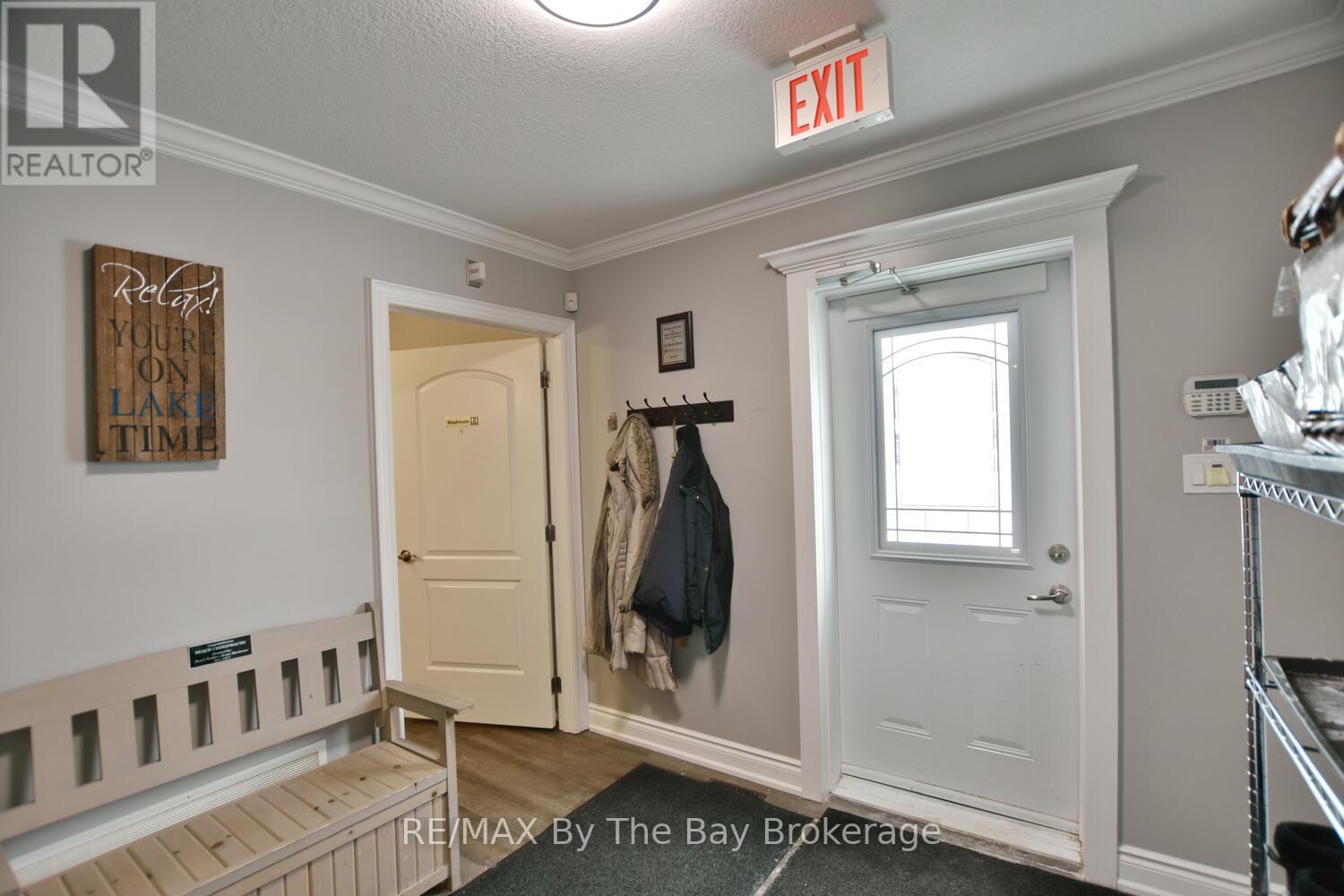 1535 Mosley Street, Wasaga Beach, Ontario  L9Z 2B7 - Photo 11 - S11969052