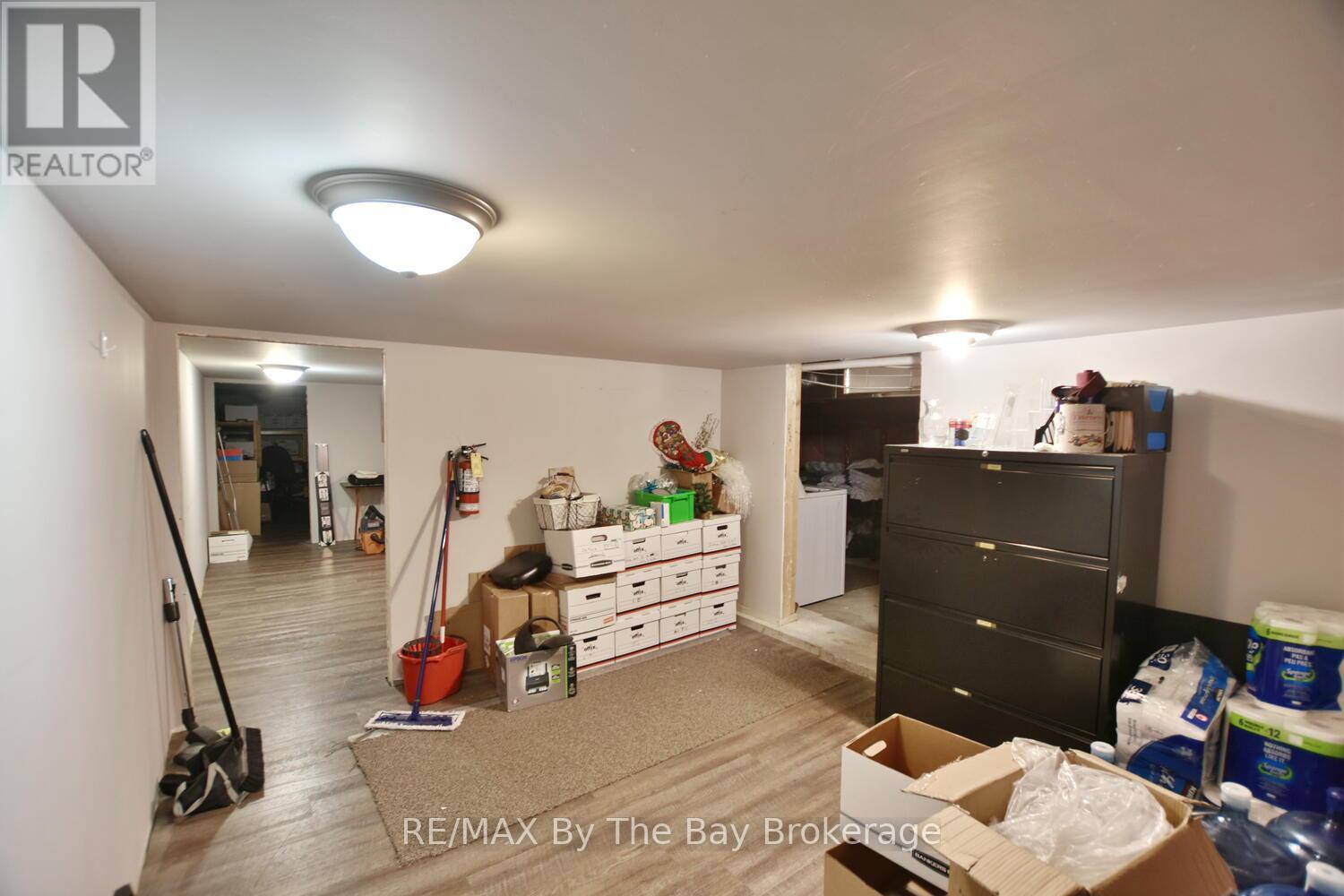 1535 Mosley Street, Wasaga Beach, Ontario  L9Z 2B7 - Photo 36 - S11969052