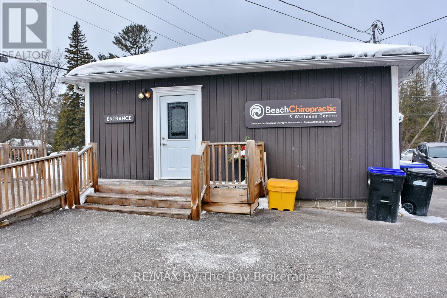 1535 Mosley Street, Wasaga Beach, Ontario  L9Z 2B7 - Photo 9 - S11969052
