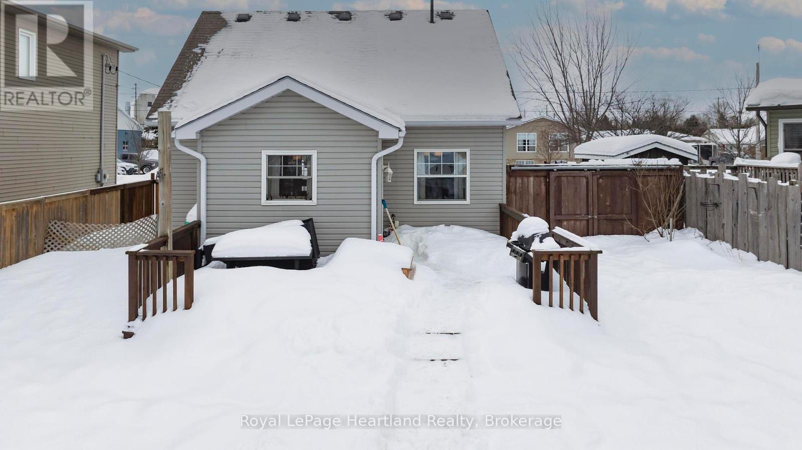 217 Picton Street E, Goderich, Ontario  N7A 1K1 - Photo 34 - X11969016