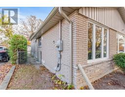 31 STRIKE AVENUE, Clarington, Ontario