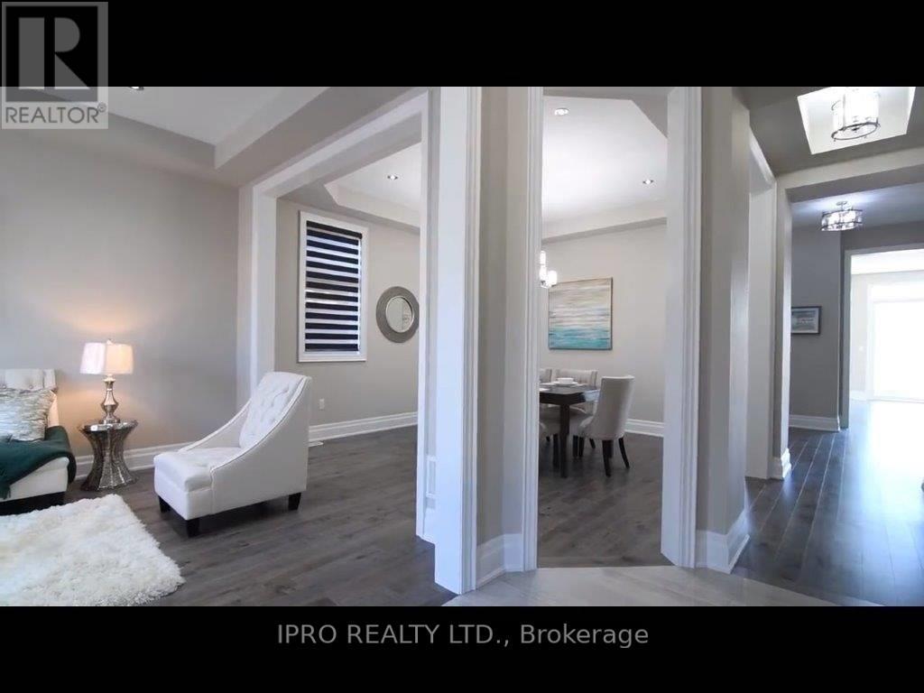 421 Ginger Gate N, Oakville, Ontario  L6M 1N2 - Photo 6 - W11969077