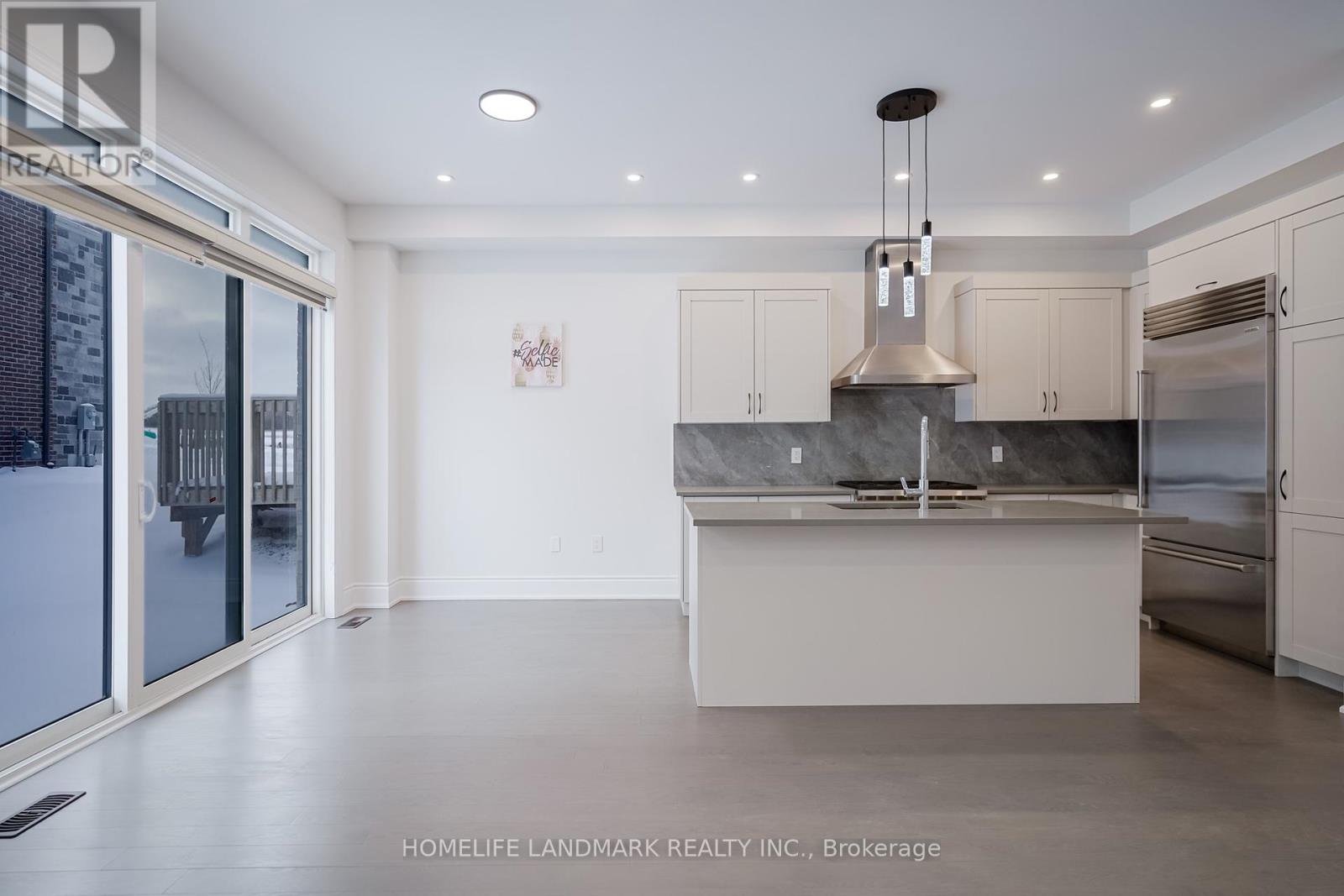 6 Perigo Court, Richmond Hill, Ontario  L4E 1A2 - Photo 13 - N11964568