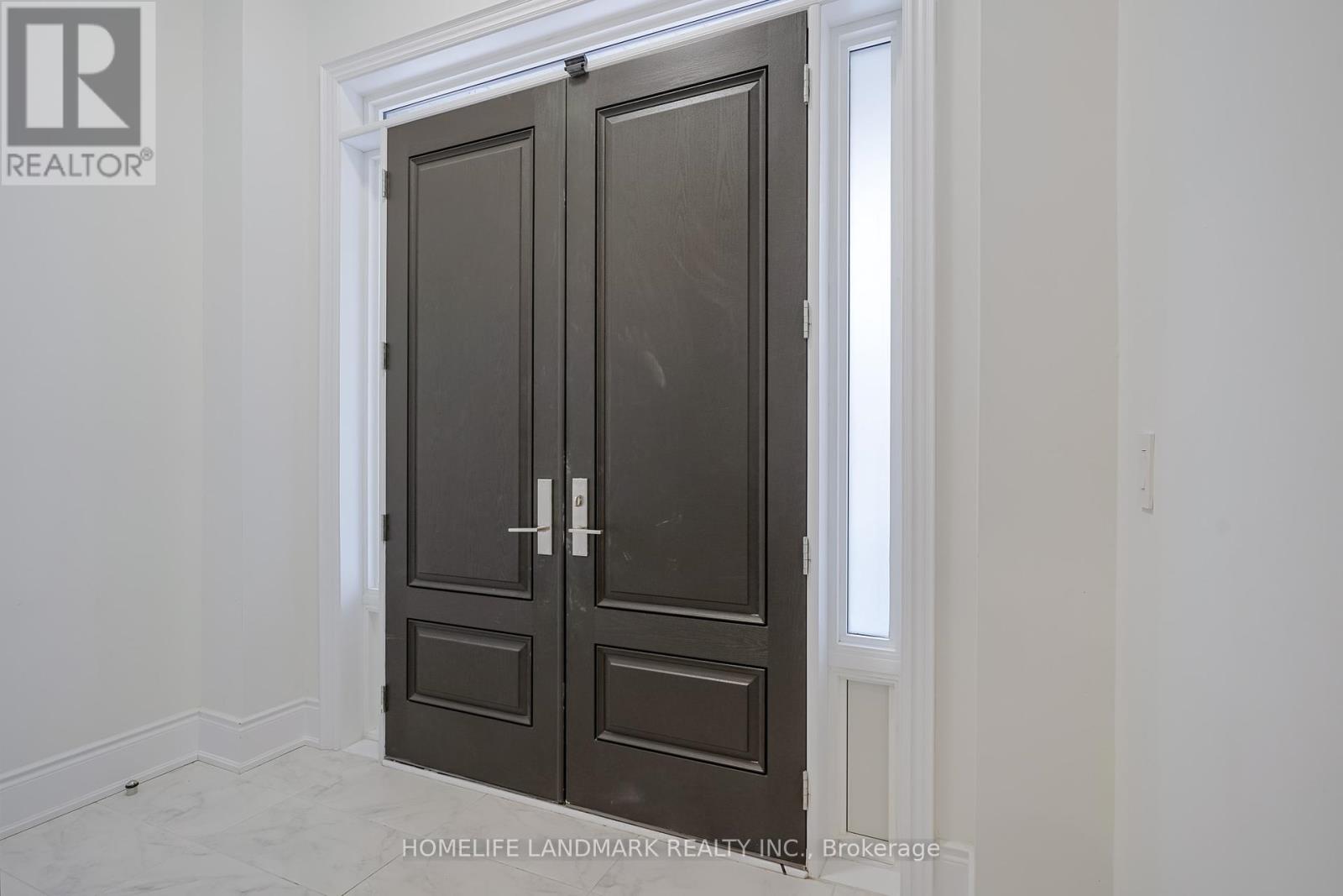 Property at 6 PERIGO COURT image 2