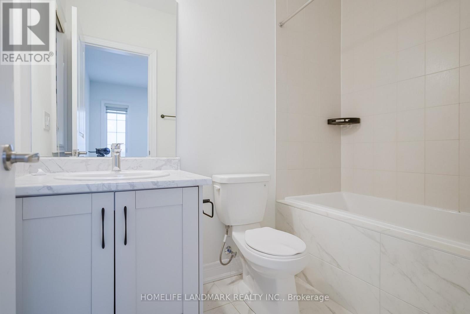 6 Perigo Court, Richmond Hill, Ontario  L4E 1A2 - Photo 37 - N11964568