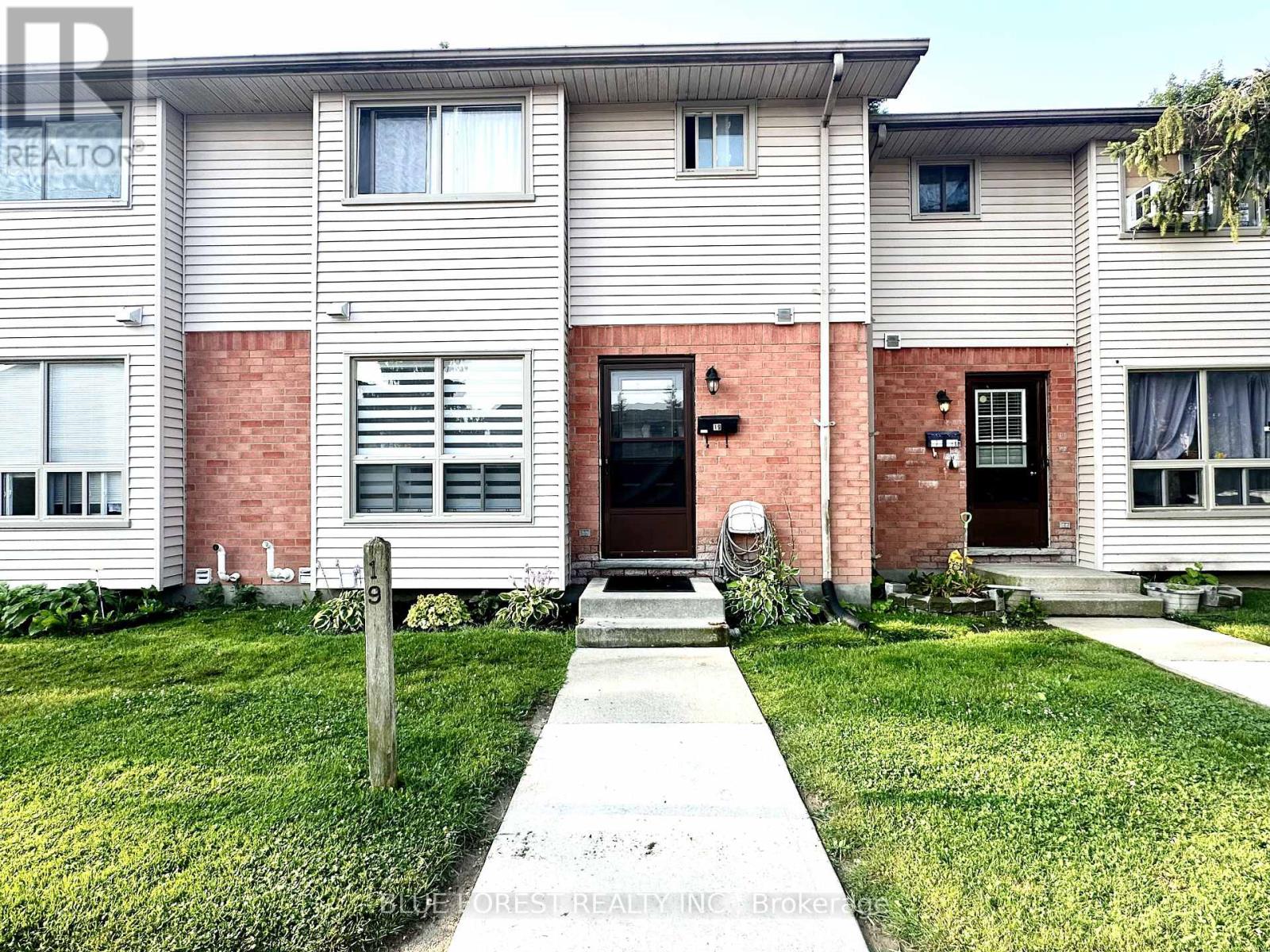 Property at 19 - 355 SANDRINGHAM CRESCENT image 1