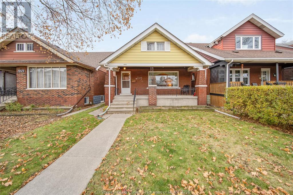 MLS# 25002817: 963 BRUCE AVENUE, Windsor, Canada