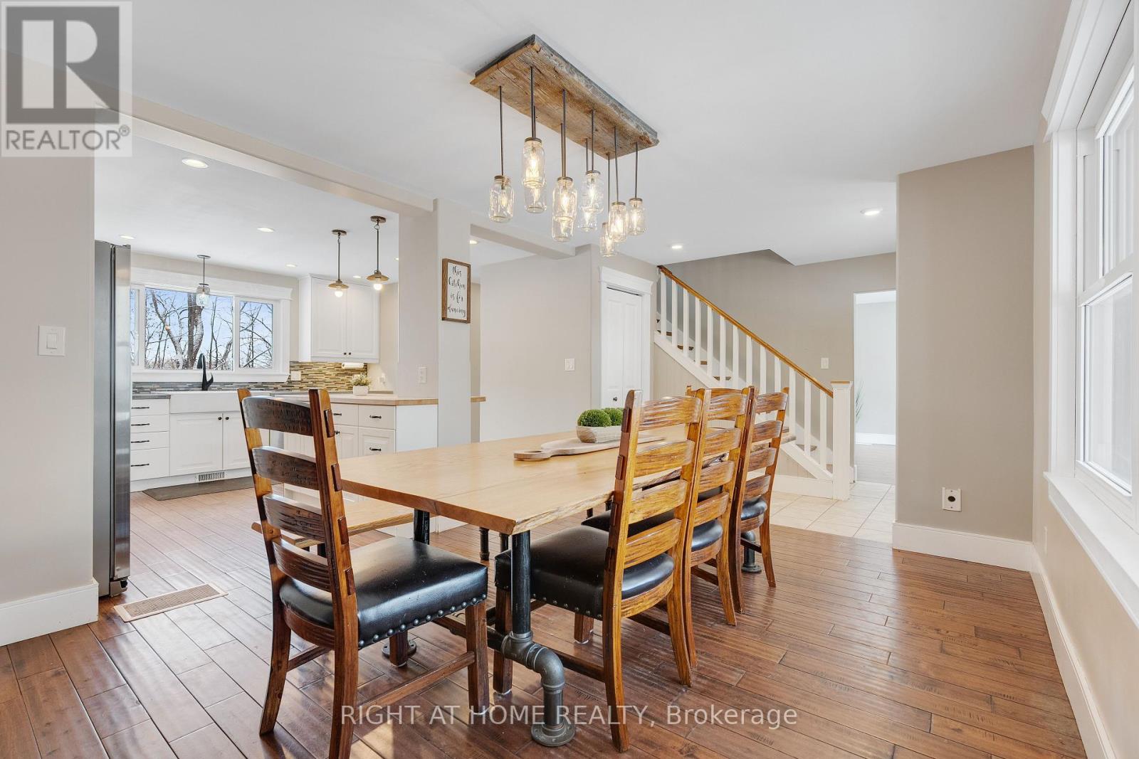 1384 15/16 Side Road E, Oro-Medonte, Ontario  L0L 1T0 - Photo 4 - S11969241