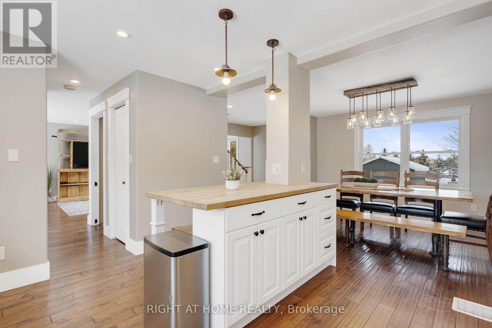 1384 15/16 Side Road E, Oro-Medonte, Ontario  L0L 1T0 - Photo 6 - S11969241