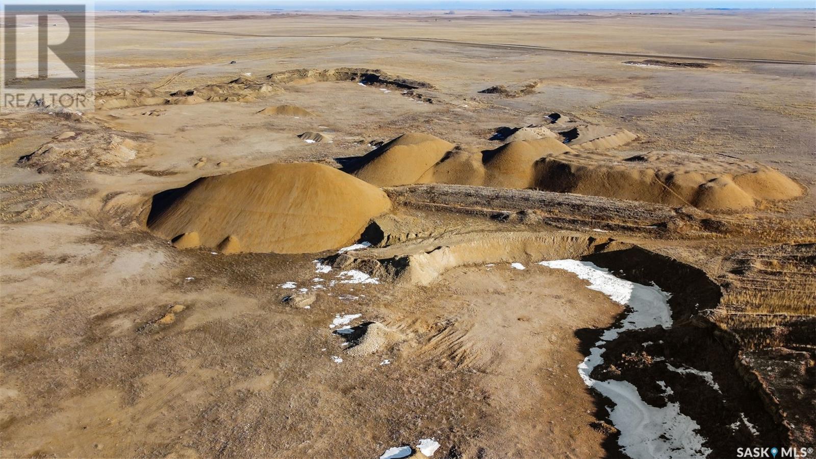 Pasture Land With Aggregates, Wheatlands Rm No. 163, Saskatchewan  S0H 3K0 - Photo 2 - SK995714