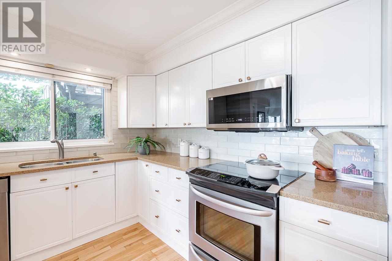 5 2206 Folkestone Way, West Vancouver, British Columbia  V7V 1B2 - Photo 11 - R2964203