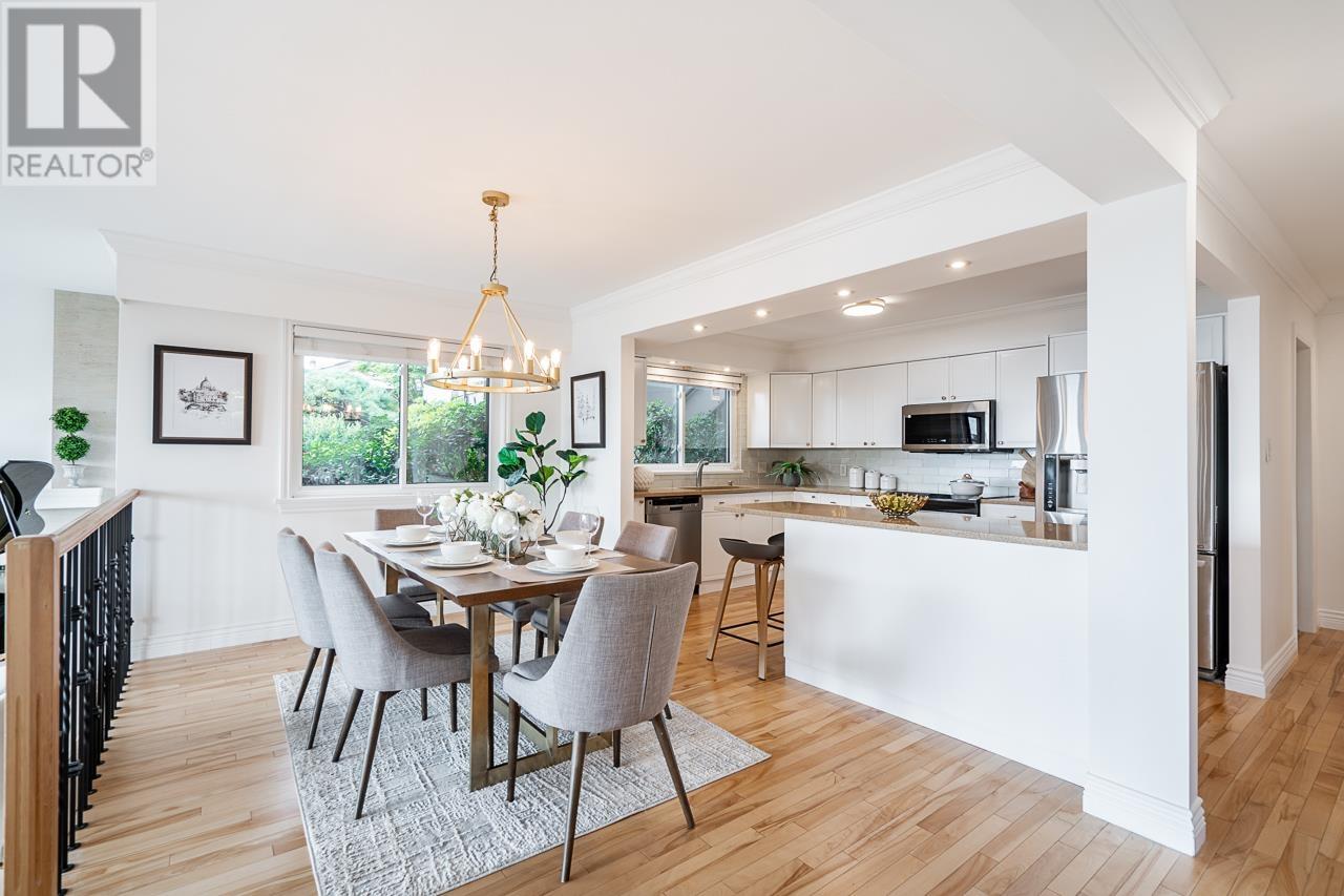 5 2206 Folkestone Way, West Vancouver, British Columbia  V7V 1B2 - Photo 7 - R2964203