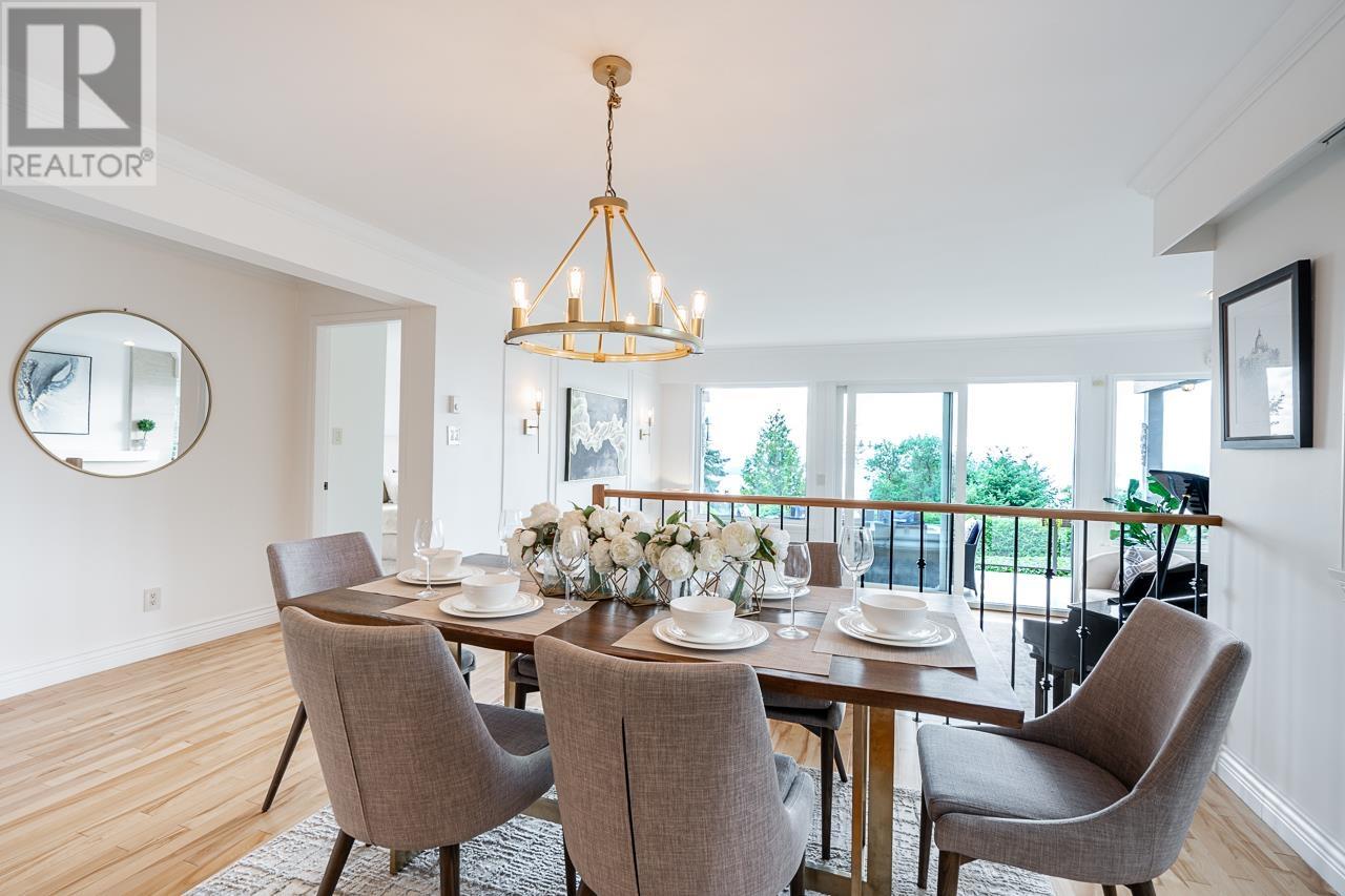 5 2206 Folkestone Way, West Vancouver, British Columbia  V7V 1B2 - Photo 6 - R2964203