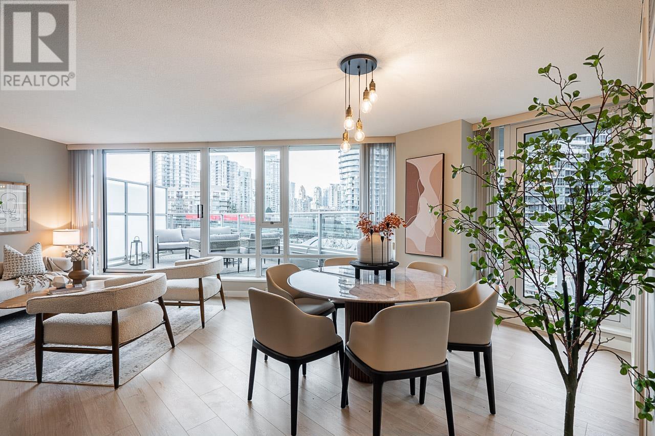 Listing Picture 4 of 40 : 507 918 COOPERAGE WAY, Vancouver / 溫哥華 - 魯藝地產 Yvonne Lu Group - MLS Medallion Club Member