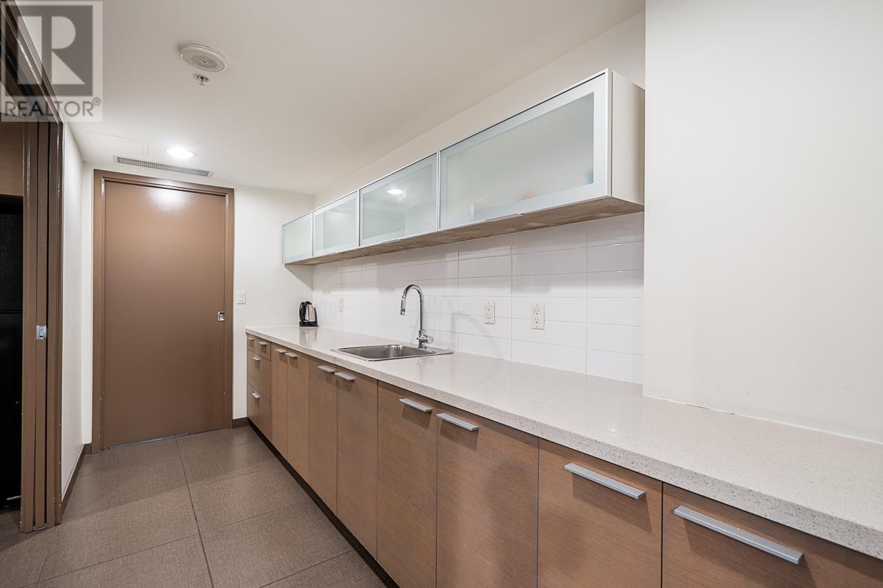 Listing Picture 38 of 40 : 507 918 COOPERAGE WAY, Vancouver / 溫哥華 - 魯藝地產 Yvonne Lu Group - MLS Medallion Club Member