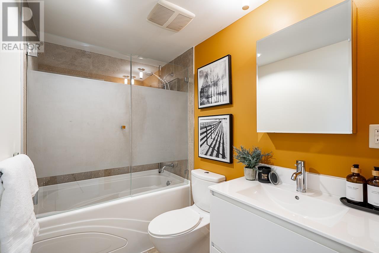 Listing Picture 16 of 40 : 507 918 COOPERAGE WAY, Vancouver / 溫哥華 - 魯藝地產 Yvonne Lu Group - MLS Medallion Club Member