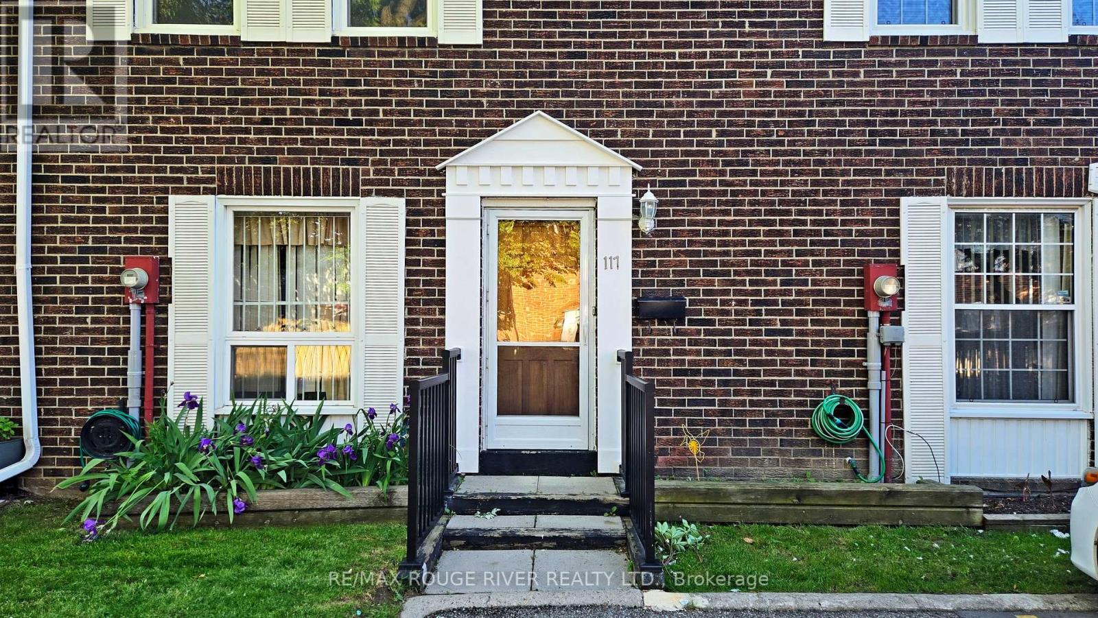 Property at 117 - 70 CASS AVENUE image 3