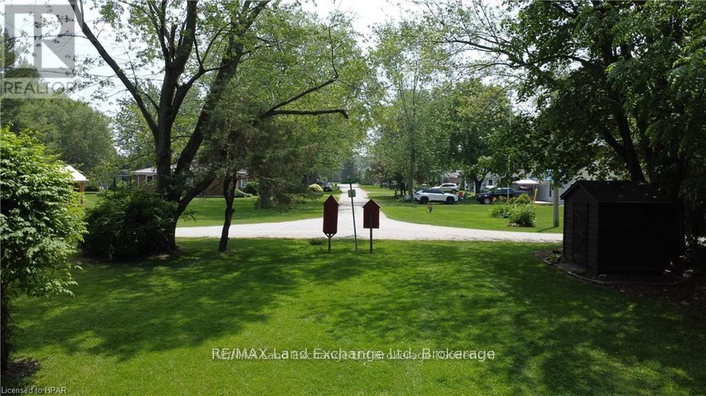 7811 Ken Street, Plympton-Wyoming (Plympton Wyoming), Ontario  N0N 1J6 - Photo 39 - X11969260