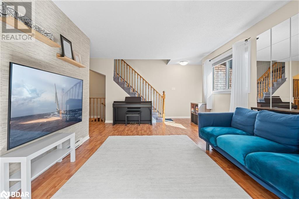 15 Meadow Lane Unit# 3, Barrie, Ontario  L4N 6Z1 - Photo 11 - 40697802
