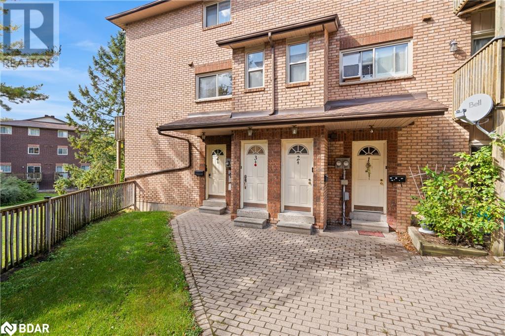 15 Meadow Lane Unit# 3, Barrie, Ontario  L4N 6Z1 - Photo 1 - 40697802