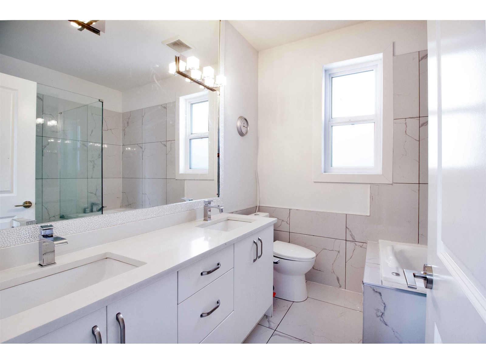 2543 168 Street, Surrey, British Columbia  V3Z 0A7 - Photo 11 - R2965969