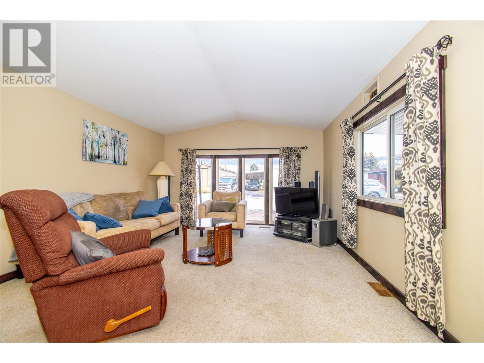 Property at 720 Commonwealth Road Unit# 61 image 4