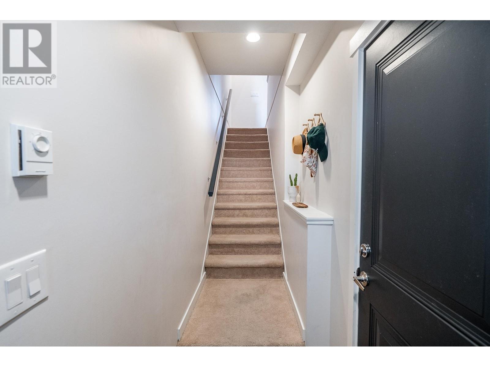 76 1338 HAMES CRESCENT