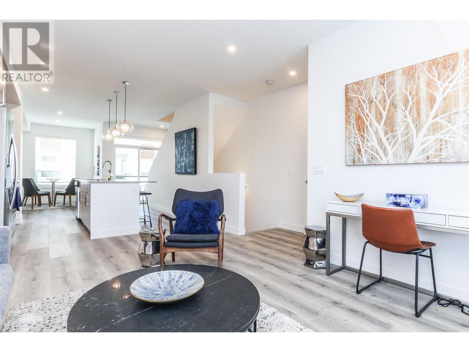 Property at 610 Academy Way Unit# 36 image 4