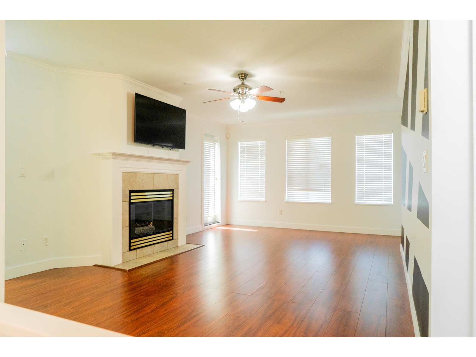 313 12125 75a Avenue, Surrey, British Columbia  V3W 1B9 - Photo 5 - R2964941