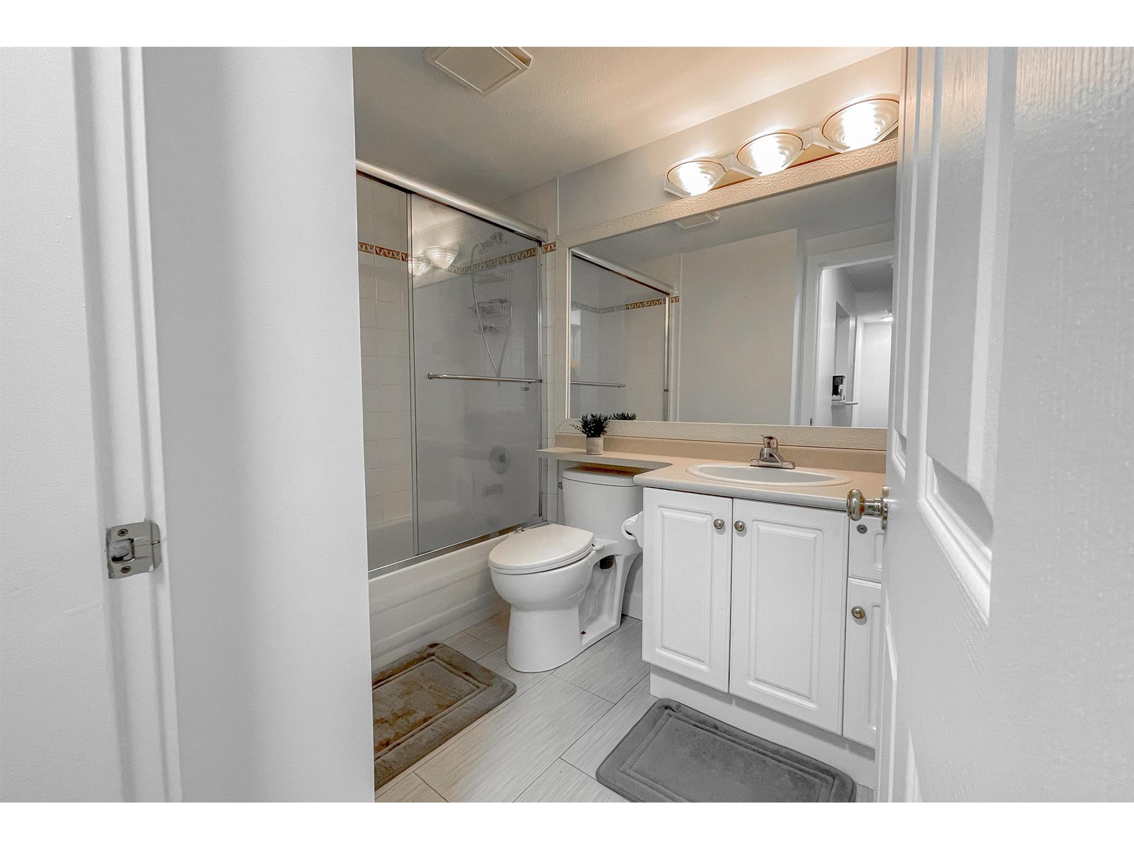 313 12125 75a Avenue, Surrey, British Columbia  V3W 1B9 - Photo 15 - R2964941