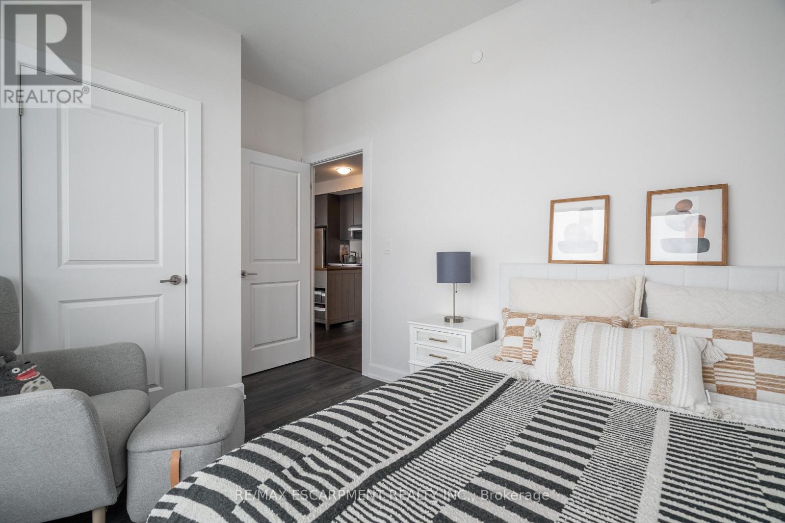 608 - 3200 William Coltson Avenue, Oakville, Ontario  L6H 7W6 - Photo 17 - W11969451