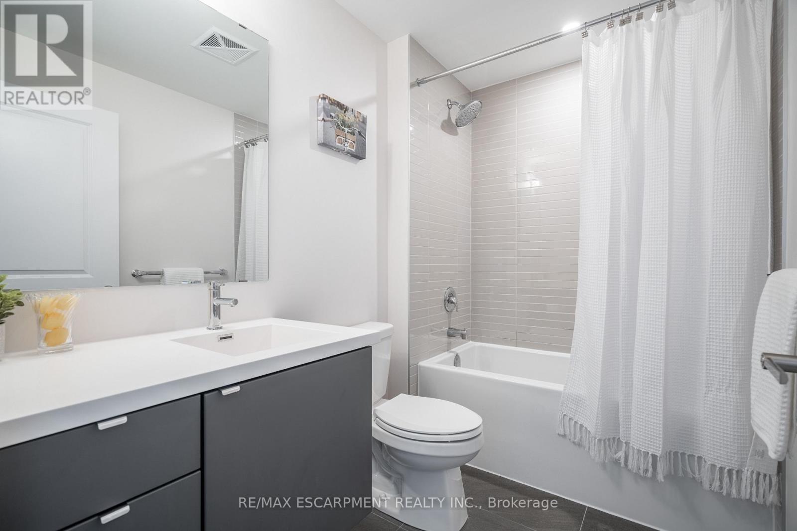 608 - 3200 William Coltson Avenue, Oakville, Ontario  L6H 7W6 - Photo 18 - W11969451