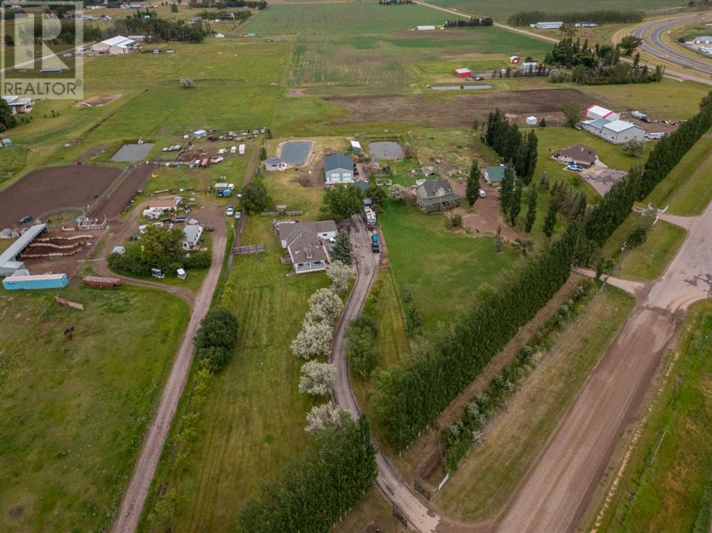 84013 Range Road 212, Rural Lethbridge County, Alberta  T1J 5N6 - Photo 2 - A2145372