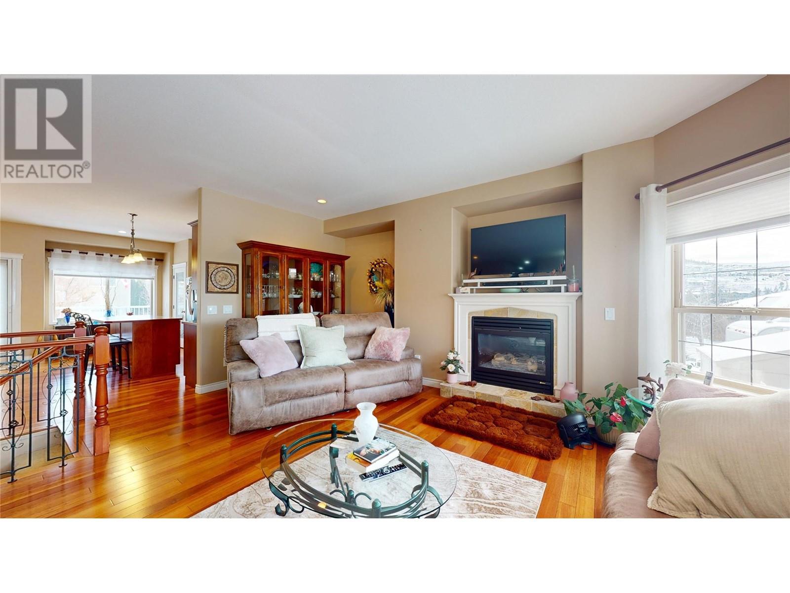 1505 Tanemura Crescent, Kelowna, British Columbia  V1P 1N8 - Photo 3 - 10334315