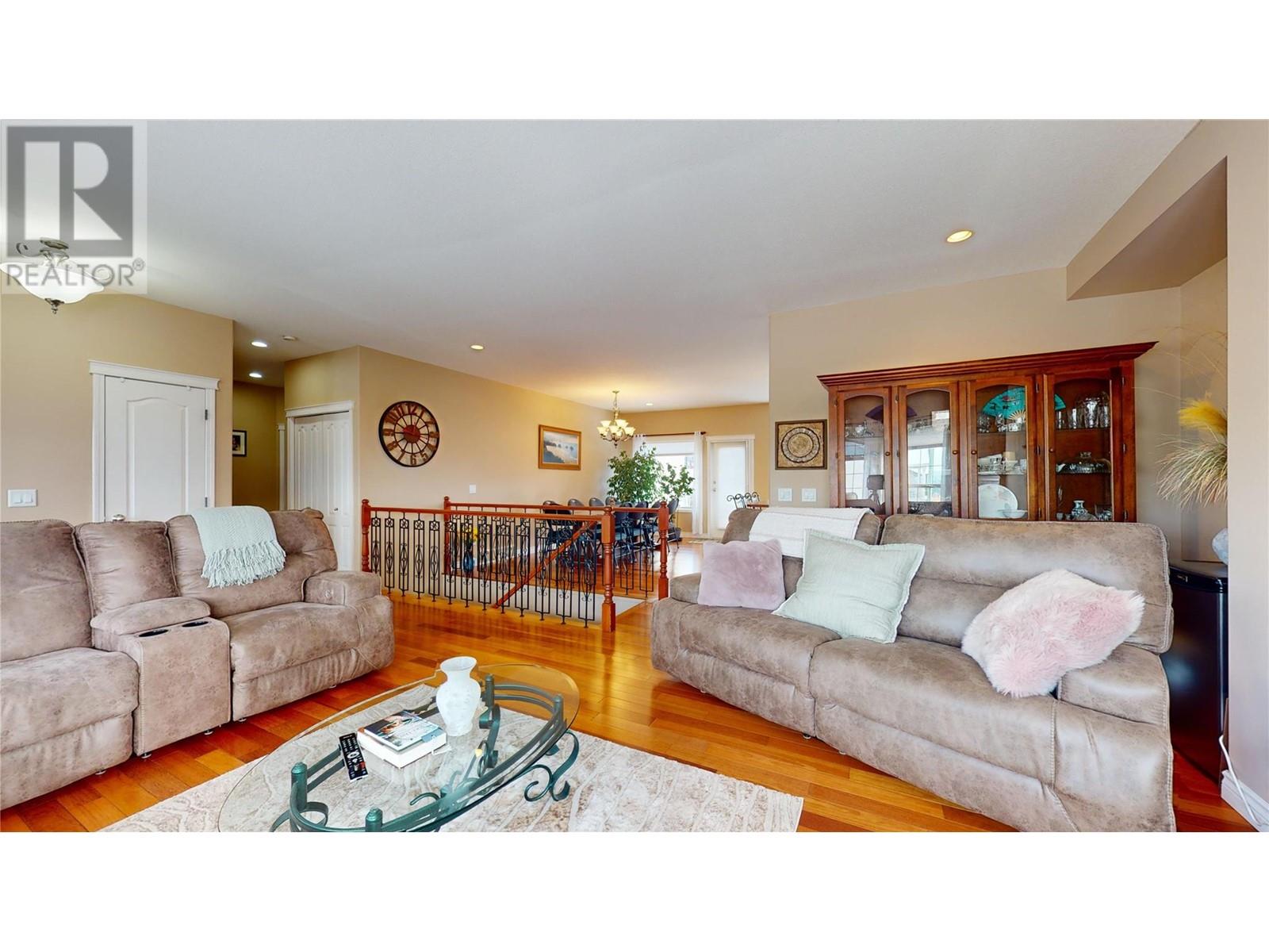 1505 Tanemura Crescent, Kelowna, British Columbia  V1P 1N8 - Photo 4 - 10334315