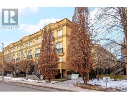 11 - 60 CARR STREET, Toronto, Ontario