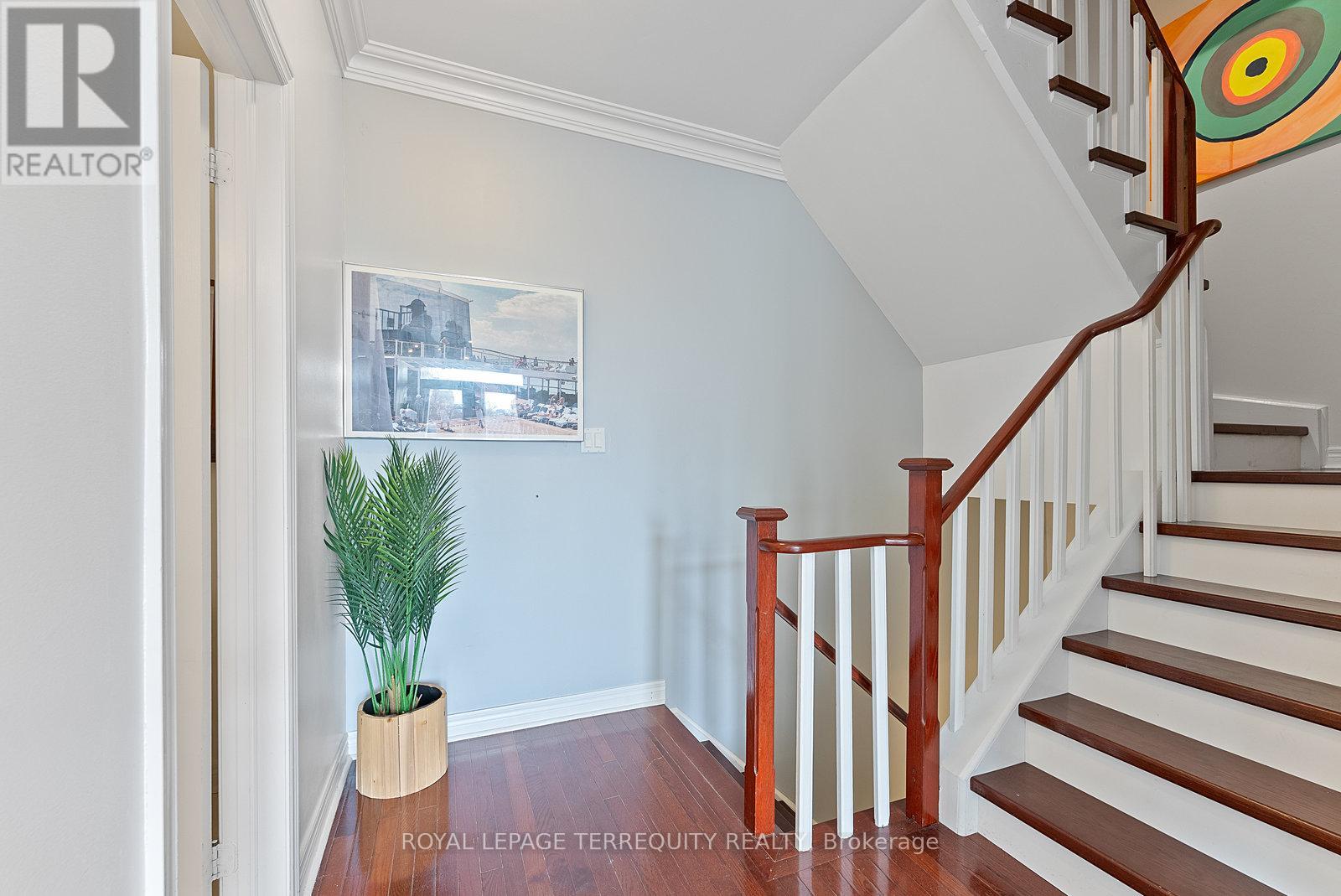 Property at 11 - 60 CARR STREET image 3