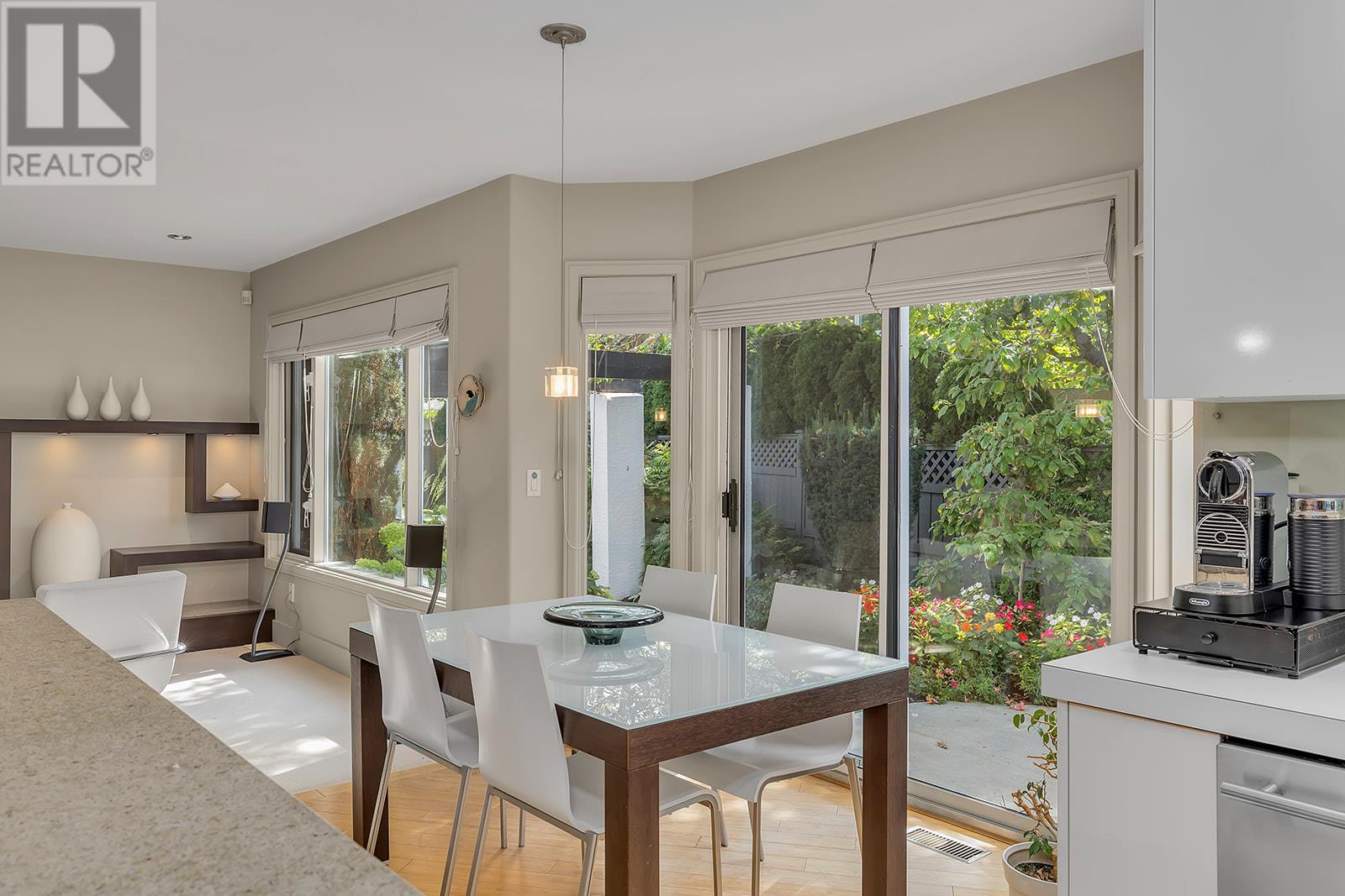 Property at 469 Carona Crescent image 3