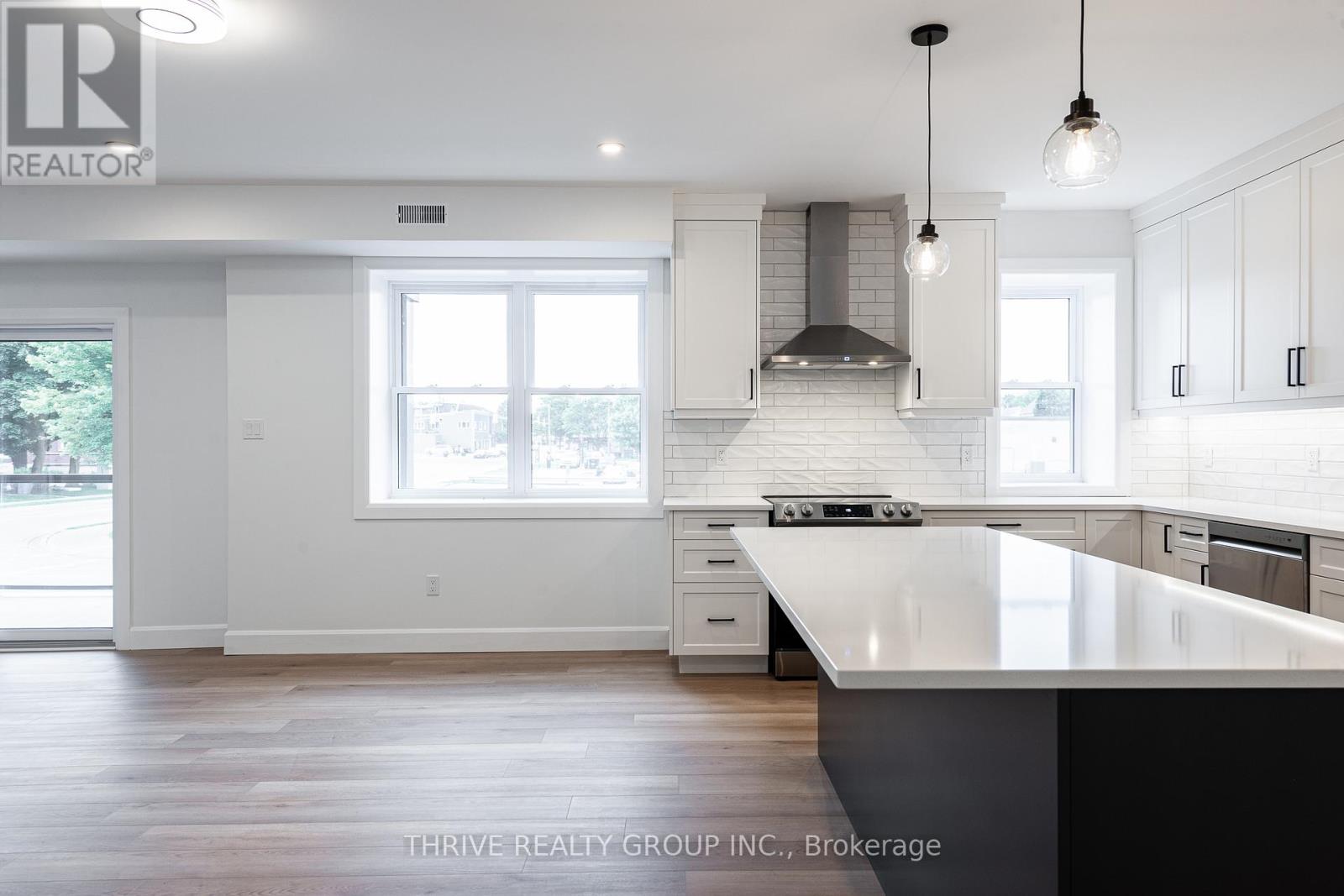 1 - 74 Church Street, Stratford, Ontario  N5A 2R2 - Photo 6 - X11967231