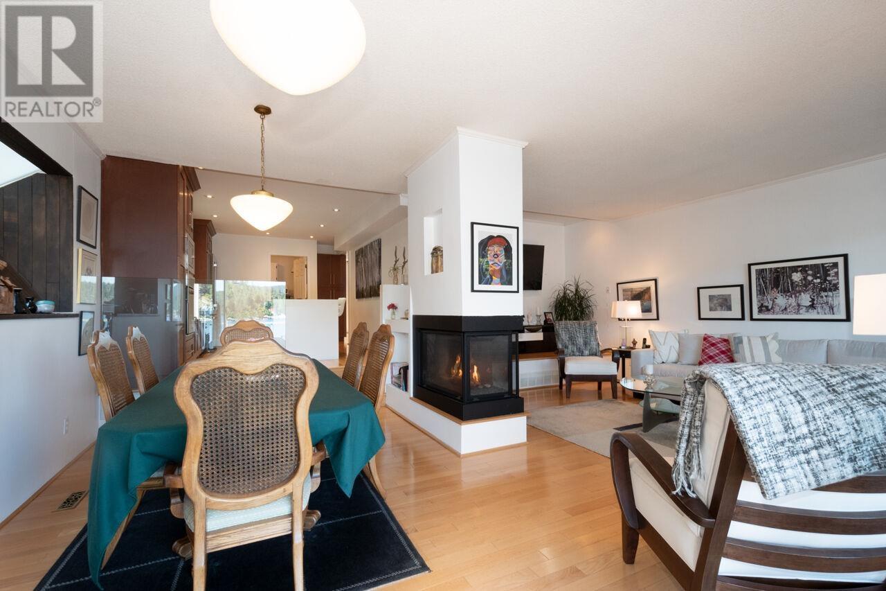 2564 Panorama Drive, North Vancouver, British Columbia  V7G 1V5 - Photo 9 - R2955515
